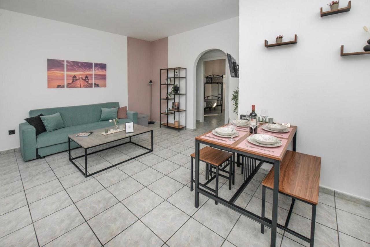 Ionian Luxury Apartments Перама Екстериор снимка