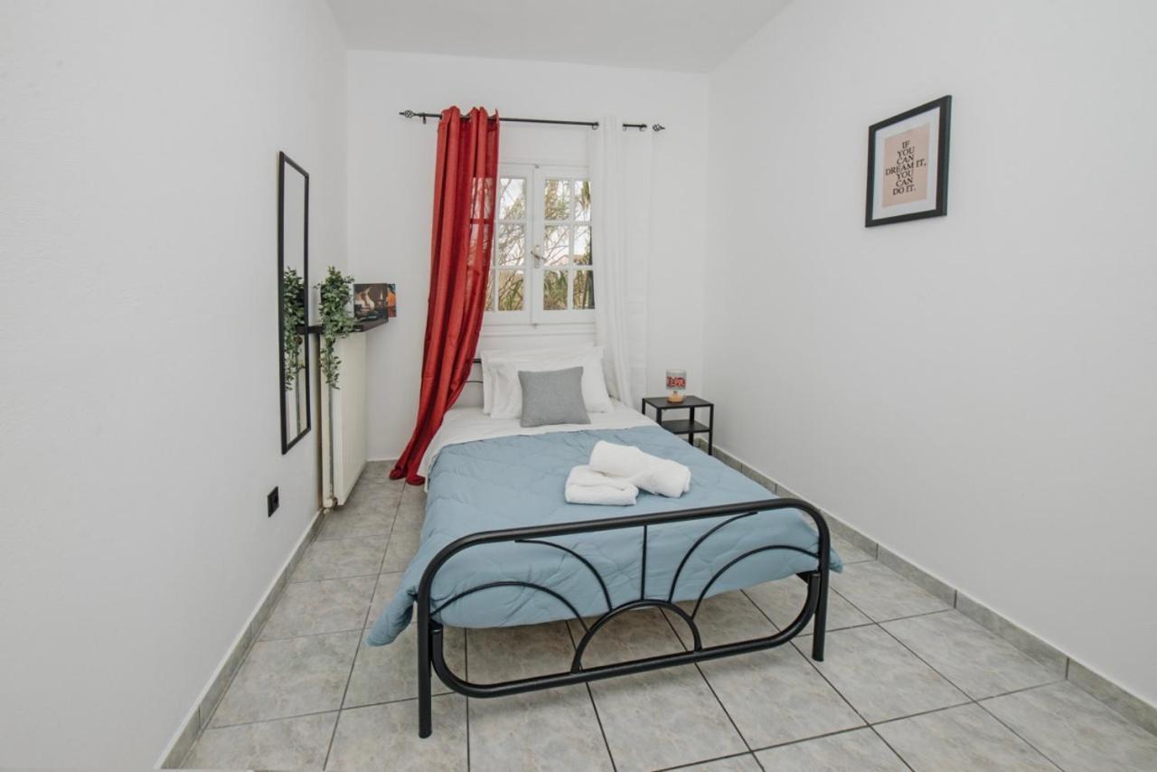 Ionian Luxury Apartments Перама Екстериор снимка