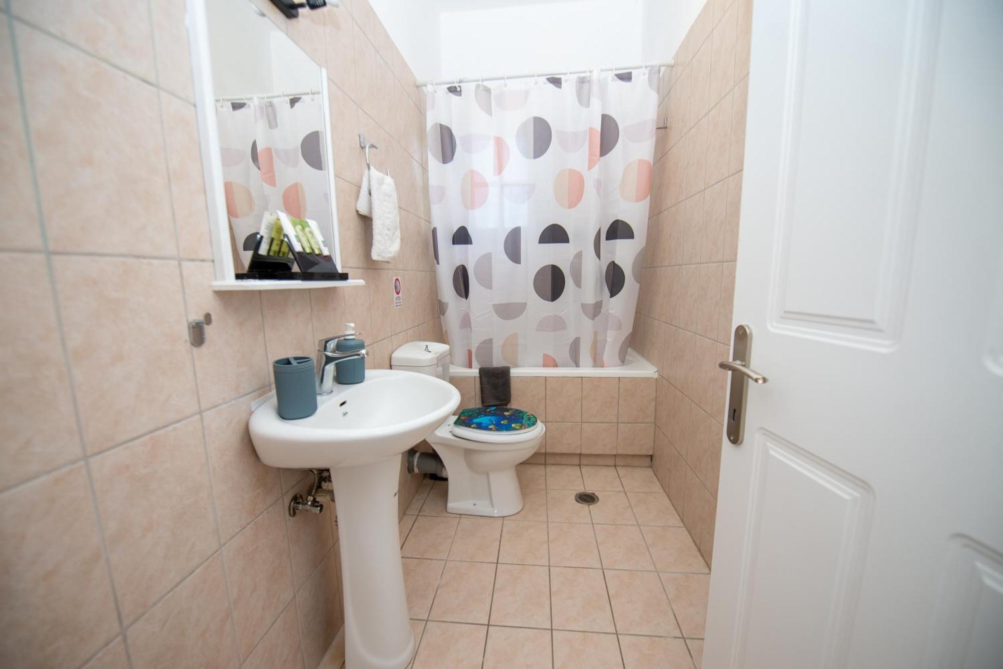 Ionian Luxury Apartments Перама Екстериор снимка