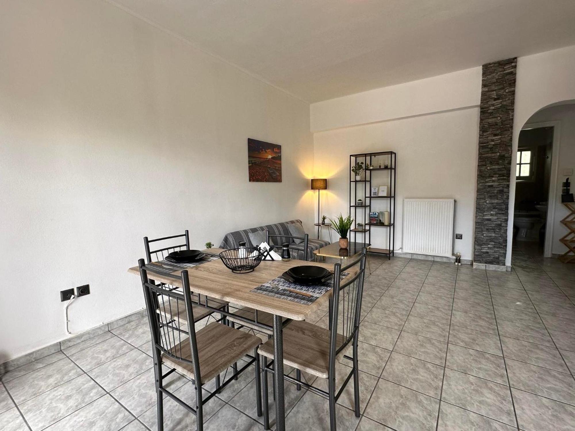 Ionian Luxury Apartments Перама Екстериор снимка